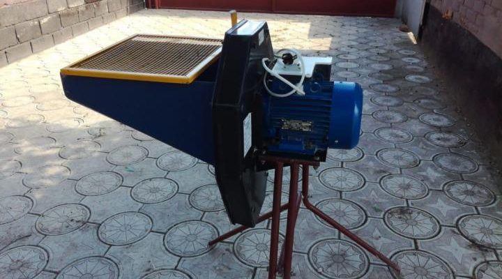 Бытовая зернодробилка БЗД — 290